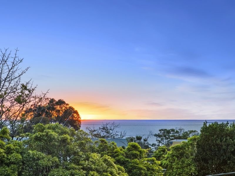 4 Jeannine Court, Mount Martha, VIC