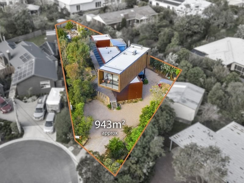 4 Jeannine Court, Mount Martha, VIC