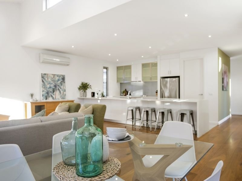 2/0 Adelaide Street, Mornington, VIC