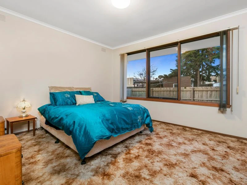 11 Orchid Avenue, Mornington, VIC