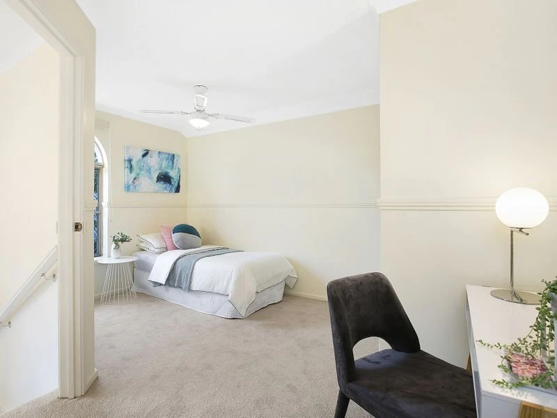 10 Jacaranda Crescent, Mornington, VIC