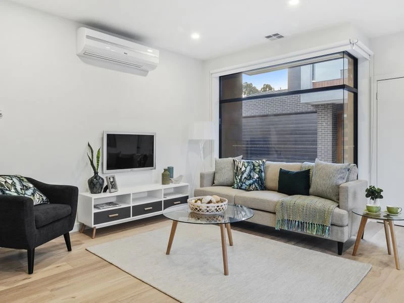 2/33 MacDonald Grove, Mornington, VIC