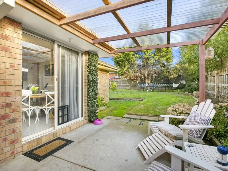 12 Charles Farrer Court, Mornington, VIC