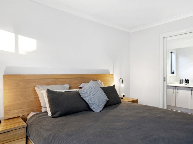 31 Barwon Street, Clyde North, VIC