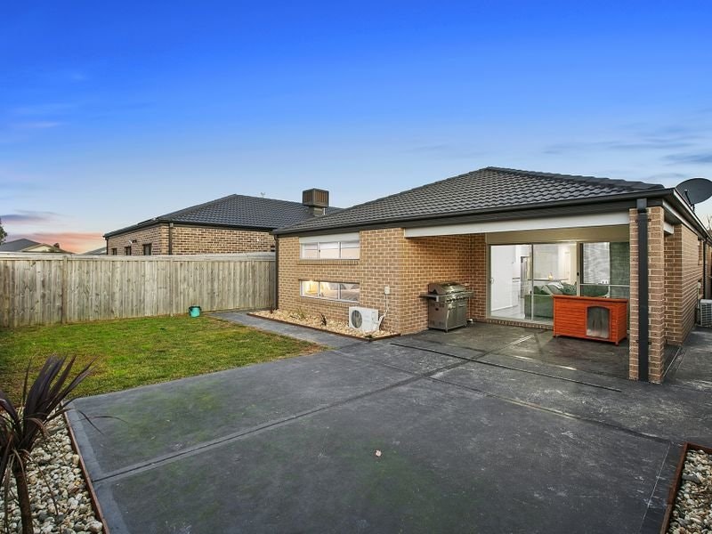 31 Barwon Street, Clyde North, VIC