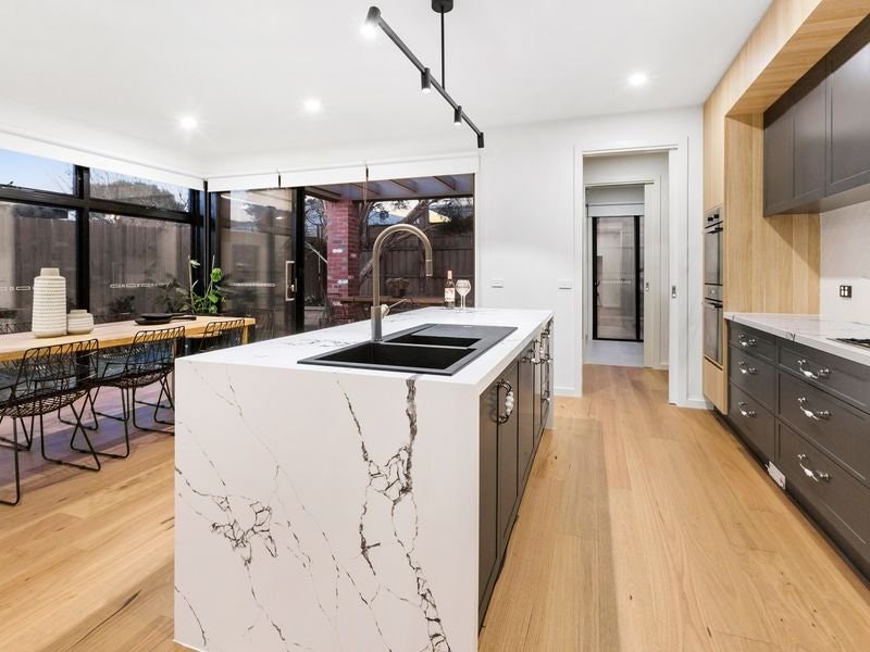 29 Kooyonga Grove, Mornington, VIC