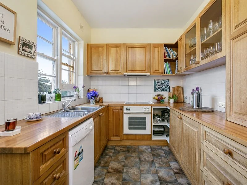 10/761 Esplanade, Mornington, VIC