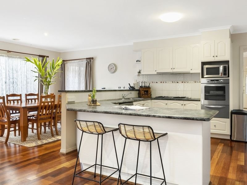 28 Veda Avenue, Mount Martha, VIC