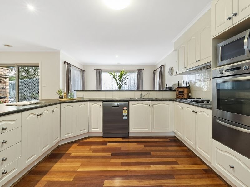 28 Veda Avenue, Mount Martha, VIC