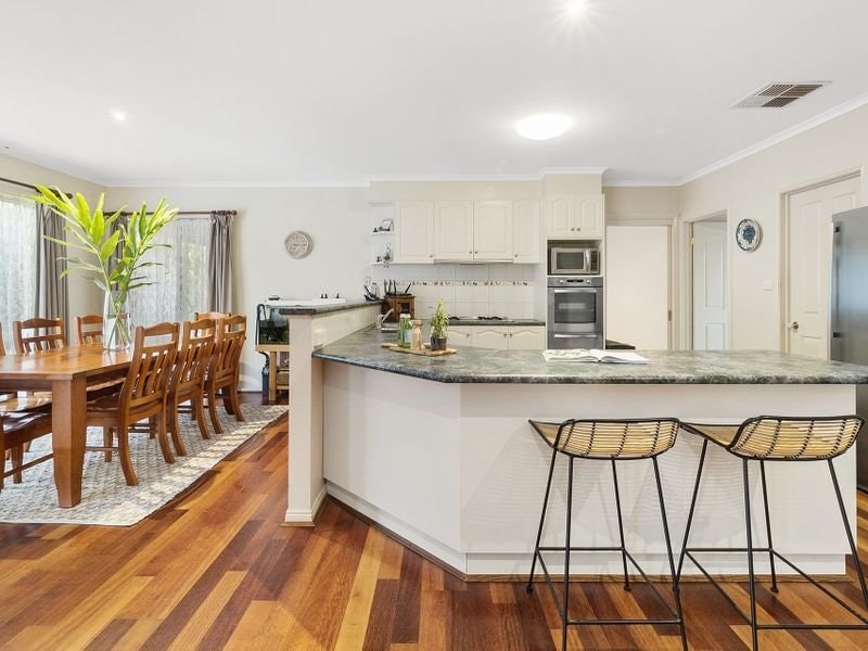 28 Veda Avenue, Mount Martha, VIC