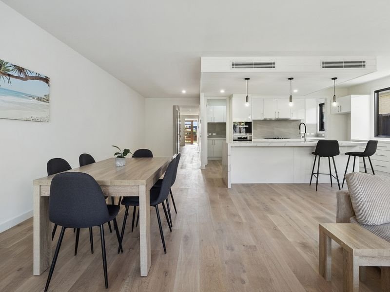 20A Sunningdale Avenue, Mornington, VIC