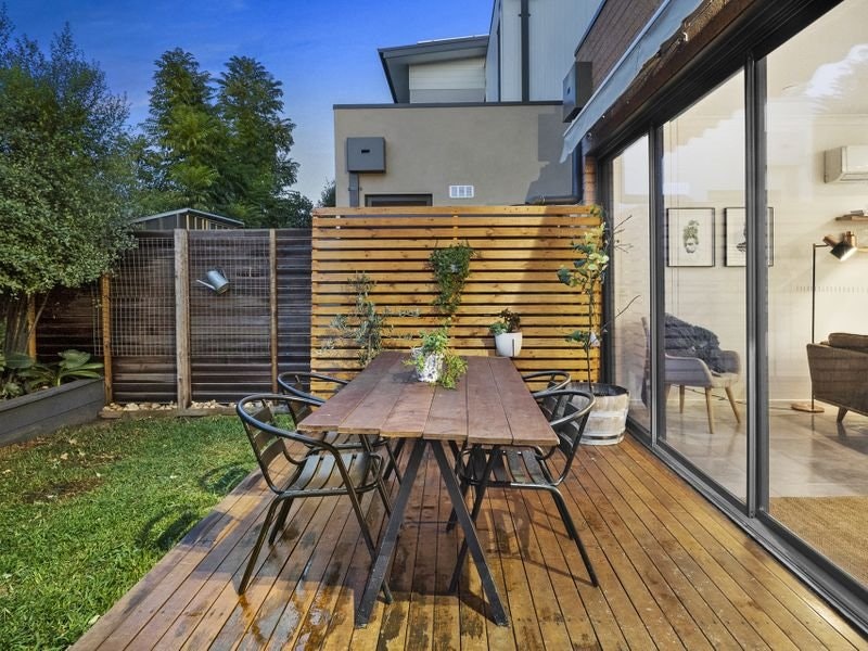 2/38 Amelia Avenue, Mornington, VIC