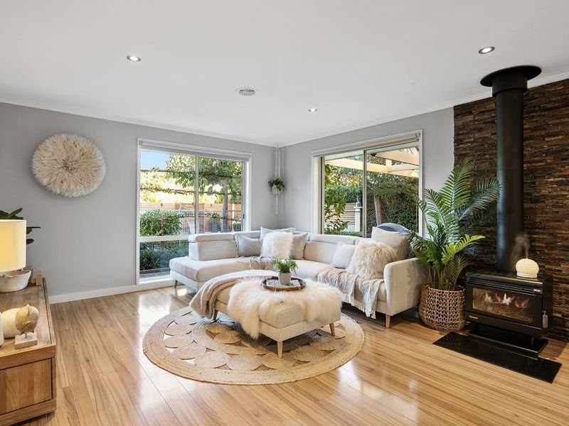 13 Cambridge Court, Mornington, VIC