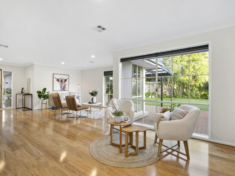 8 Jamboree Close, Mornington, VIC