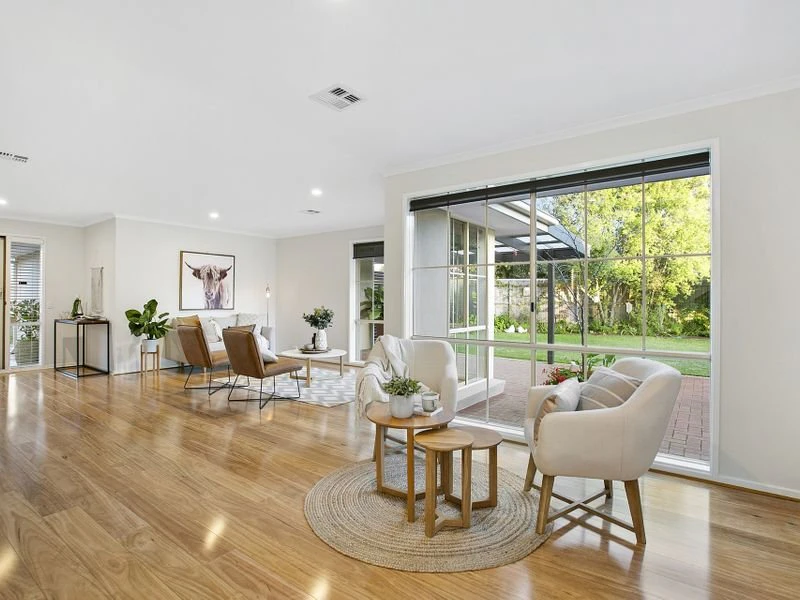 8 Jamboree Close, Mornington, VIC