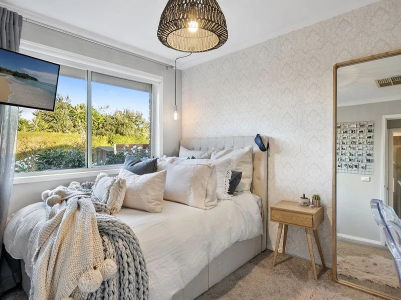 13 Cambridge Court, Mornington, VIC