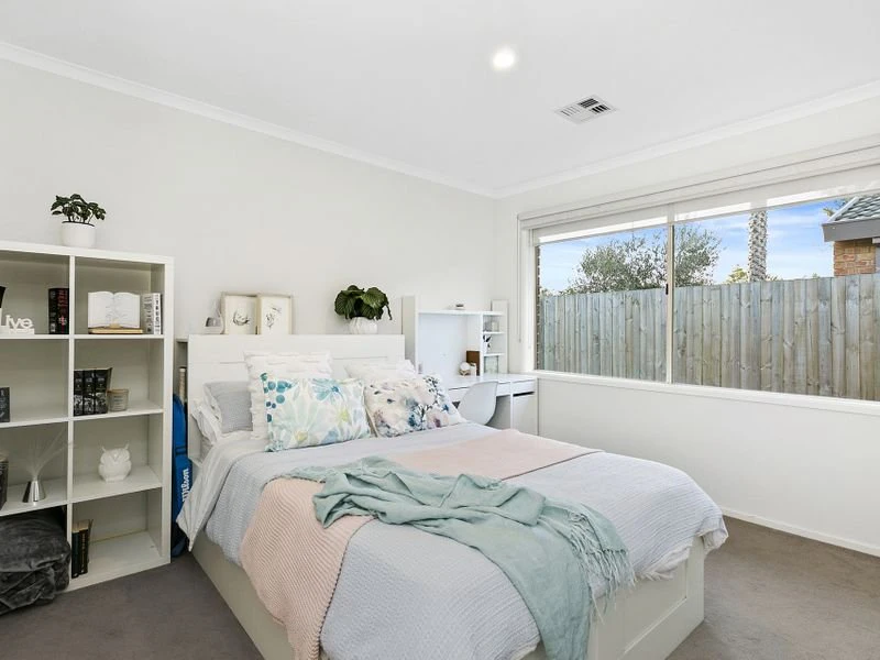 8 Jamboree Close, Mornington, VIC