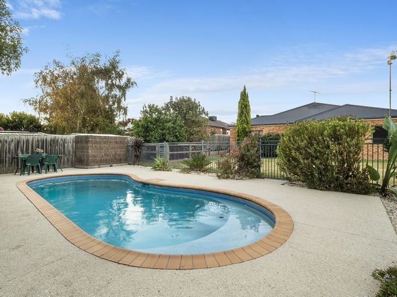 28 Veda Avenue, Mount Martha, VIC