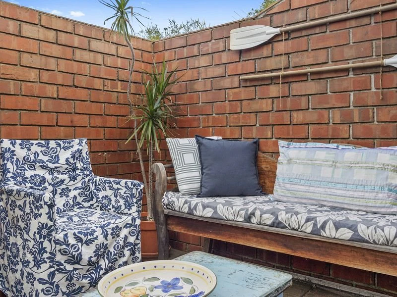 4/27 Nelson Street, Mornington, VIC