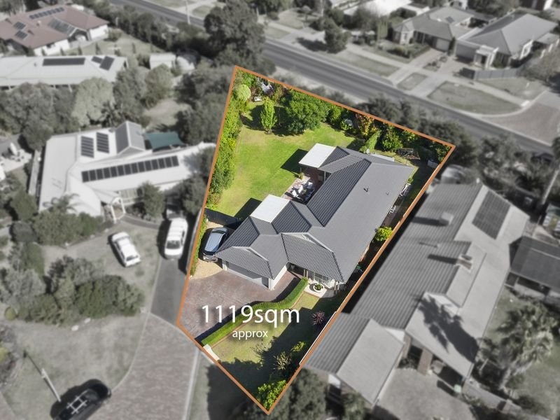 8 Jamboree Close, Mornington, VIC