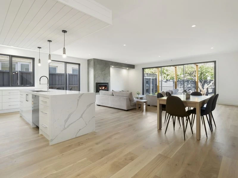 20A Sunningdale Avenue, Mornington, VIC