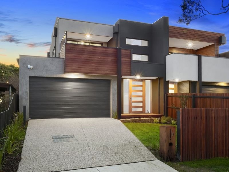 20A Sunningdale Avenue, Mornington, VIC