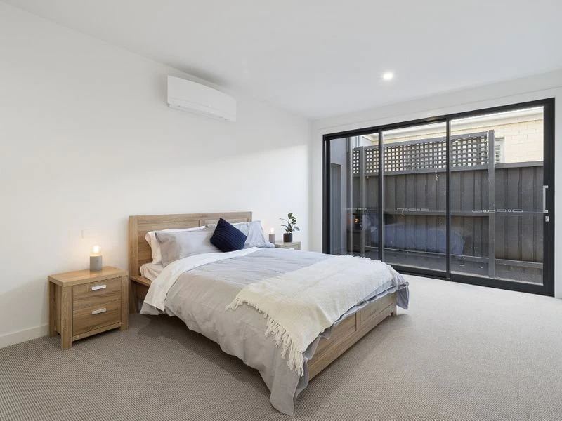 20A Sunningdale Avenue, Mornington, VIC