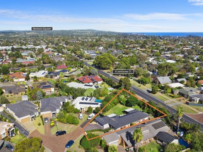 8 Jamboree Close, Mornington, VIC