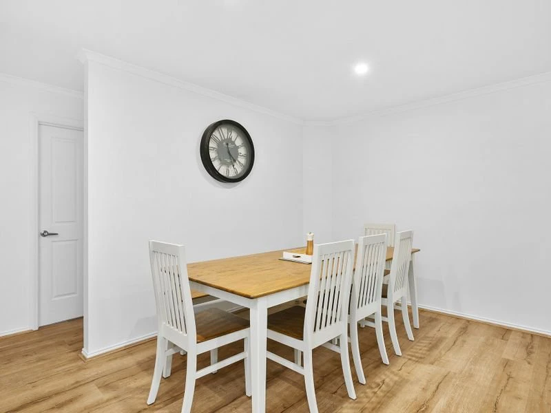 6 Bagshot Court, Mornington, VIC