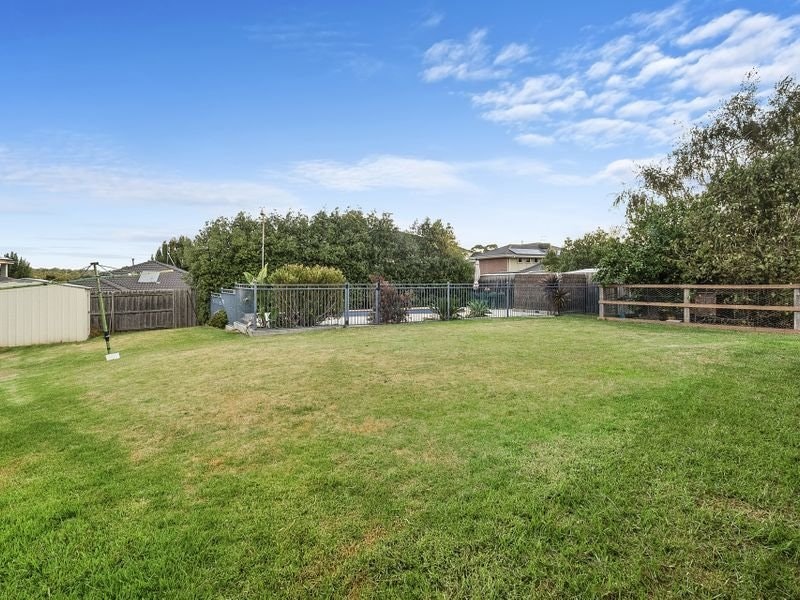 28 Veda Avenue, Mount Martha, VIC