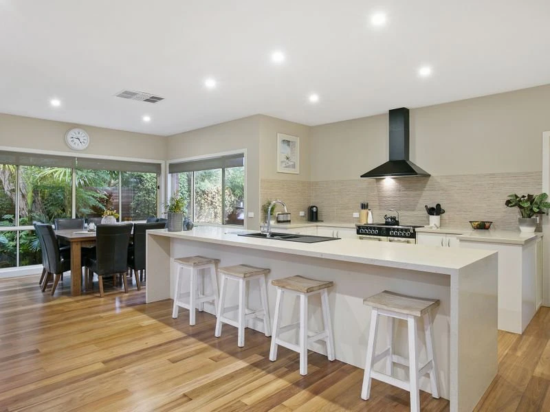 8 Richardson Street, Rye, VIC