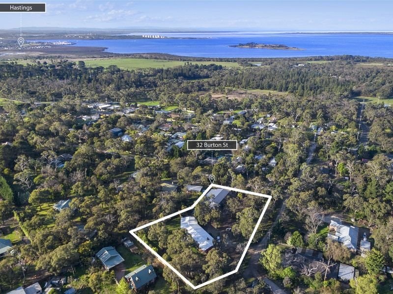 32 Burton Street, Bittern, VIC