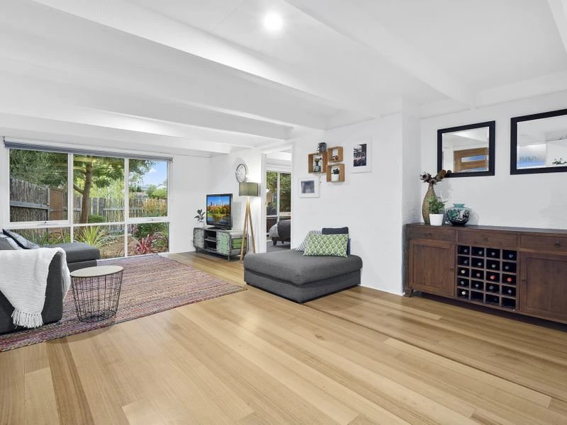 8 Warilda Court, Mornington, VIC
