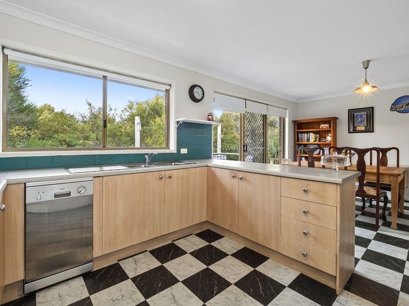 4/2 Village Close, Mount Martha, VIC