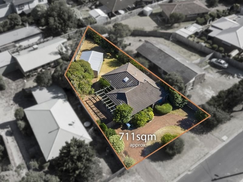 29 Pender Avenue, Mornington, VIC