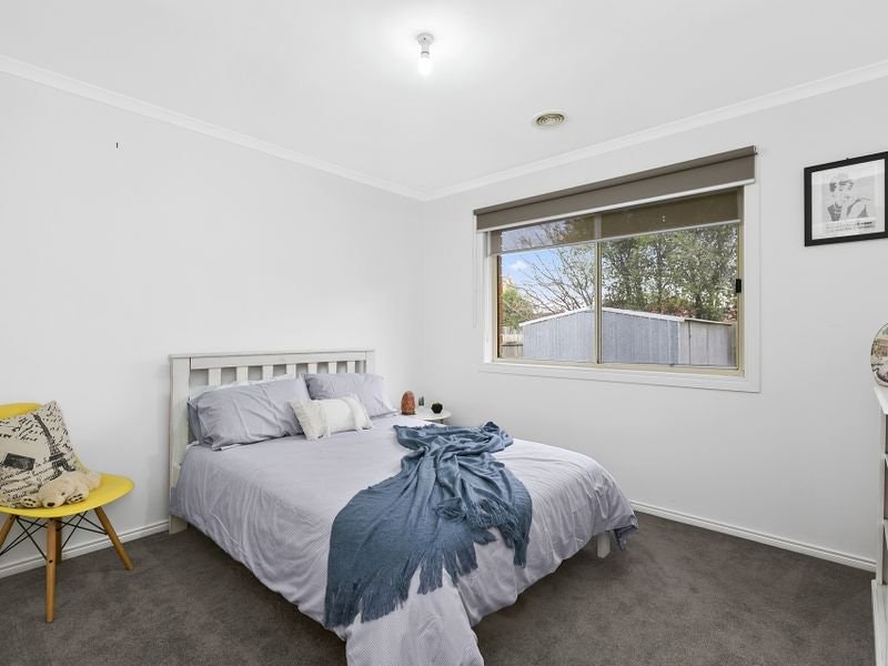 6 Bagshot Court, Mornington, VIC
