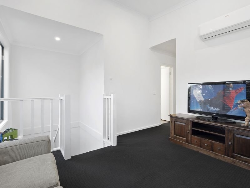 2/38 Amelia Avenue, Mornington, VIC