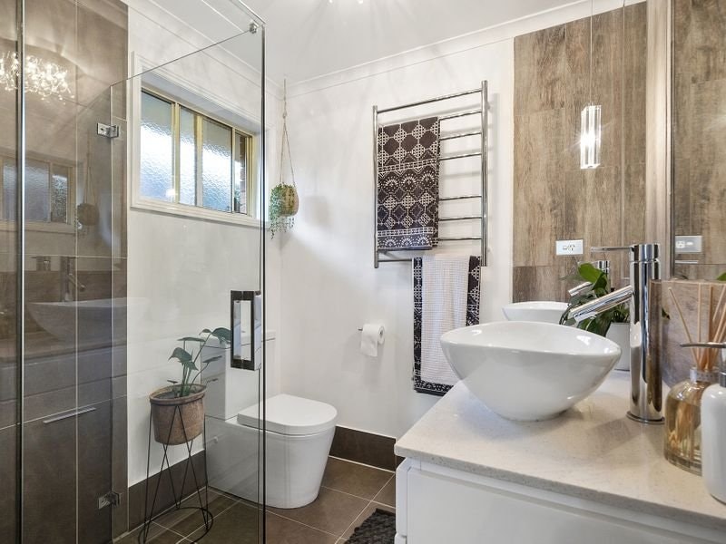 13 Cambridge Court, Mornington, VIC