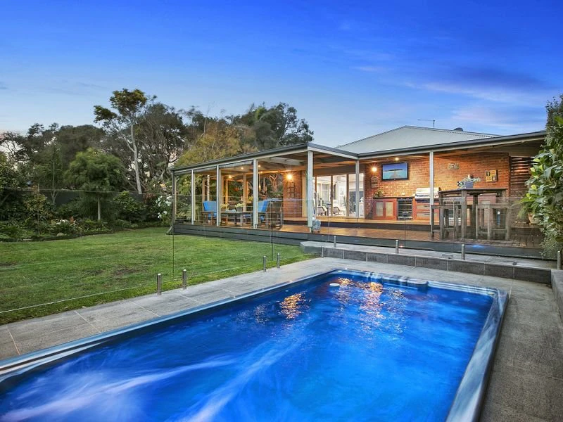 8 Richardson Street, Rye, VIC
