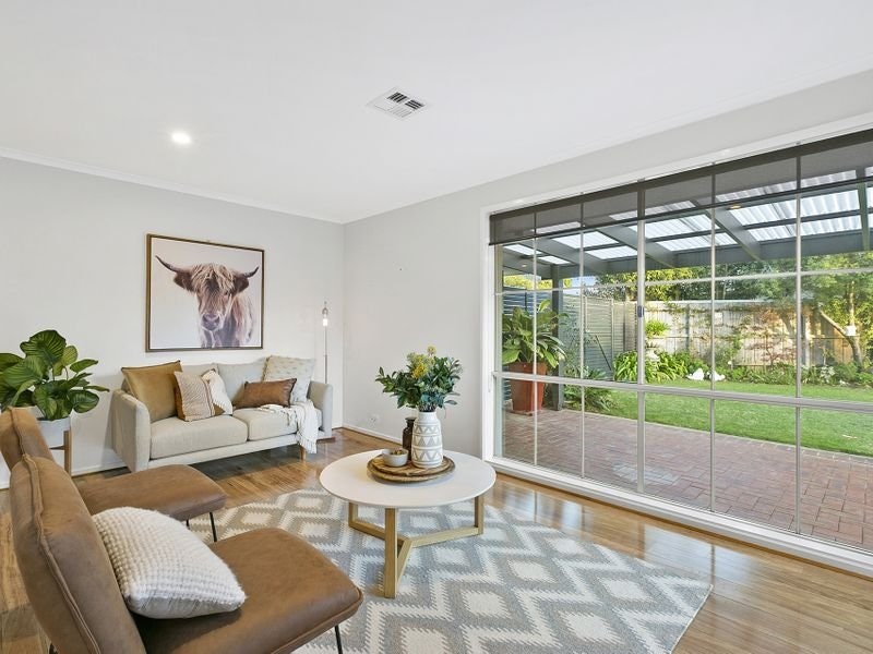 8 Jamboree Close, Mornington, VIC