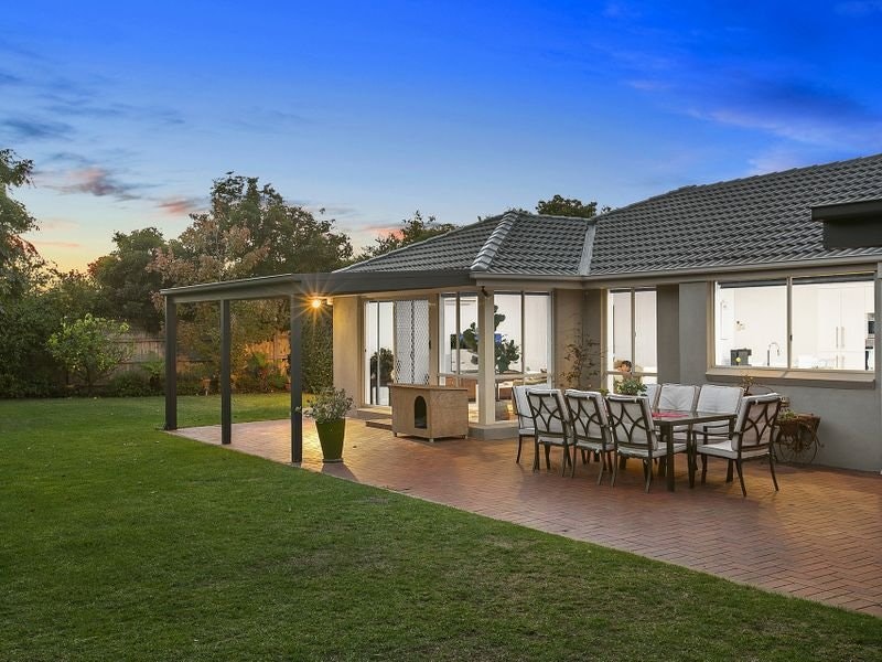 8 Jamboree Close, Mornington, VIC