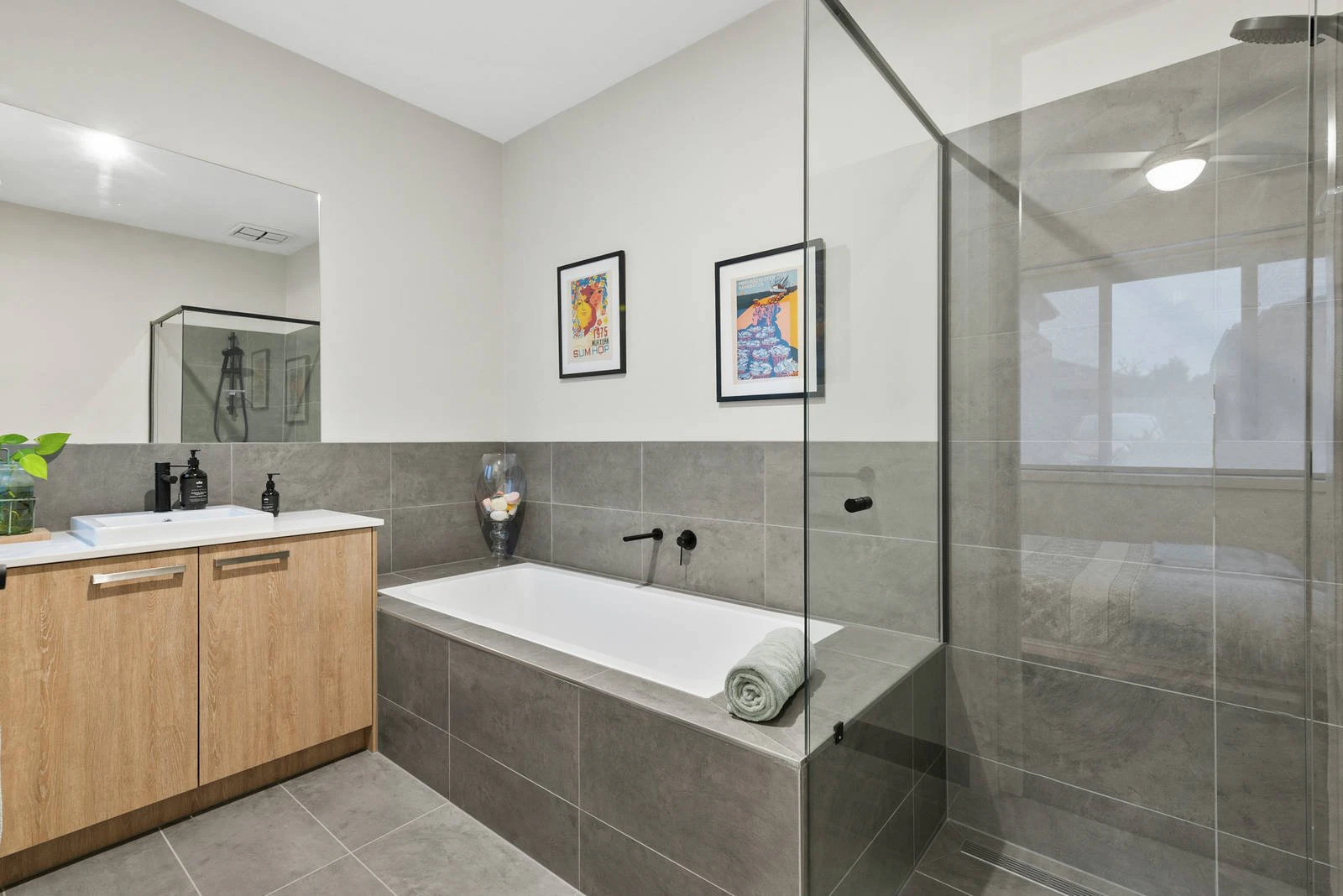 2 Bayliss Rise, Mount Martha, VIC
