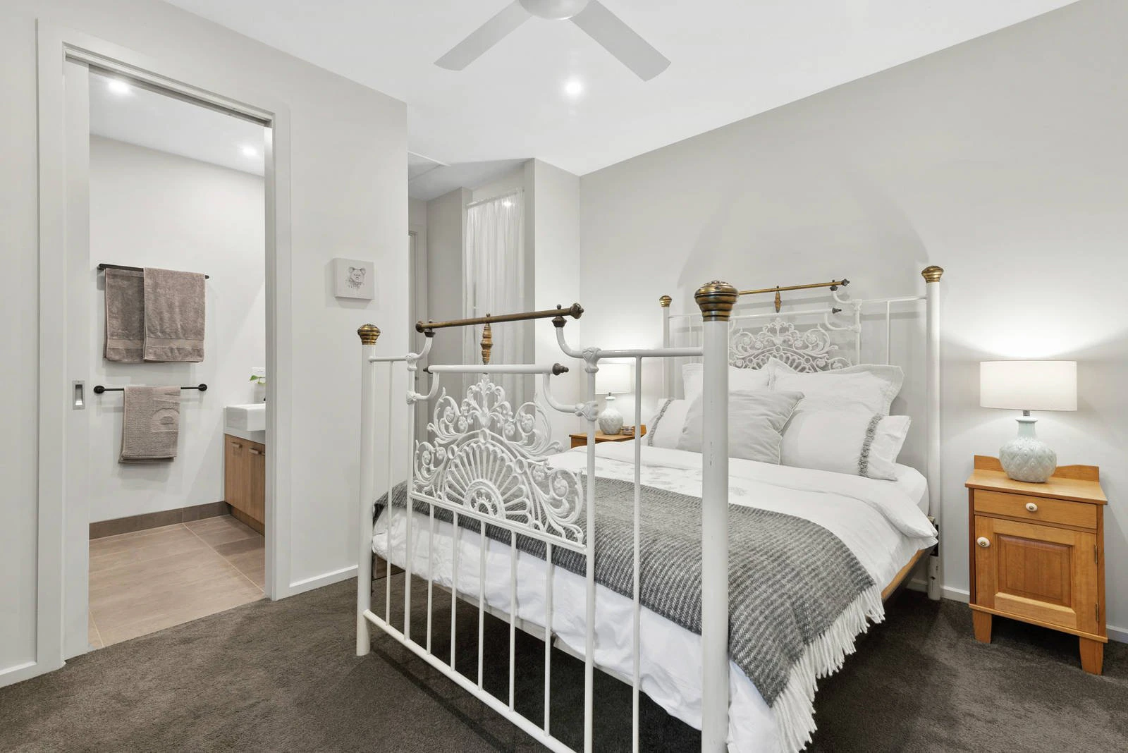 2 Bayliss Rise, Mount Martha, VIC