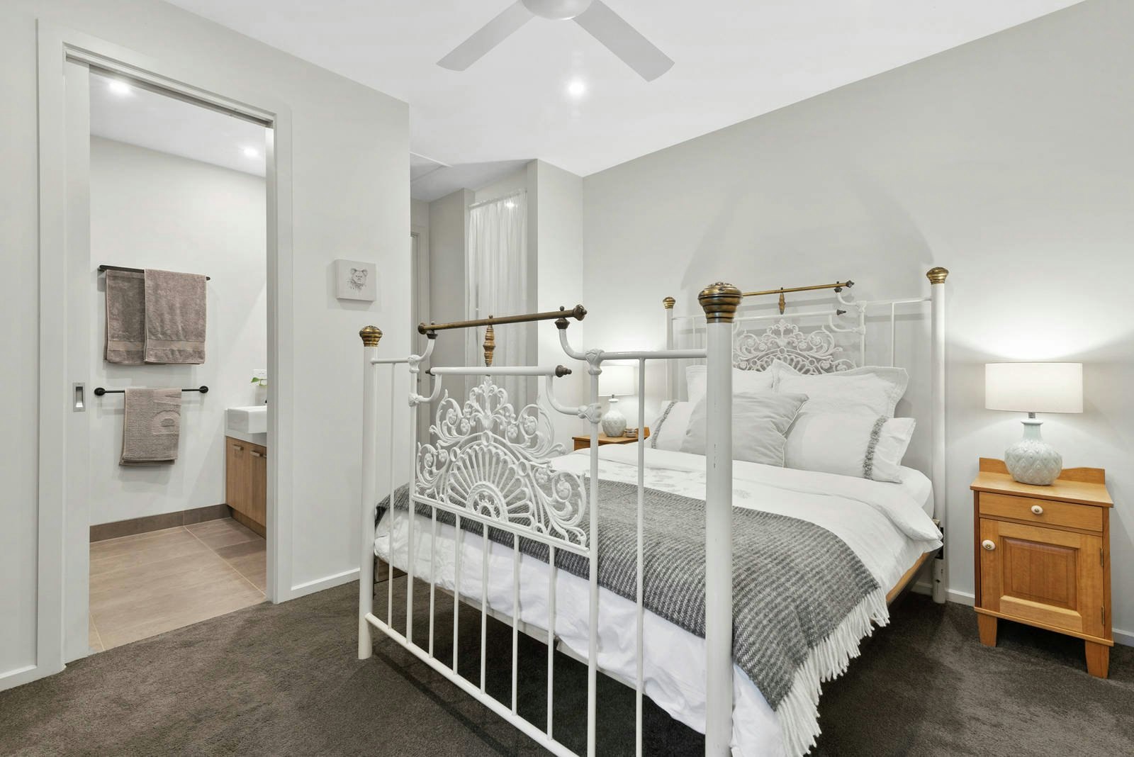 2 Bayliss Rise, Mount Martha, VIC