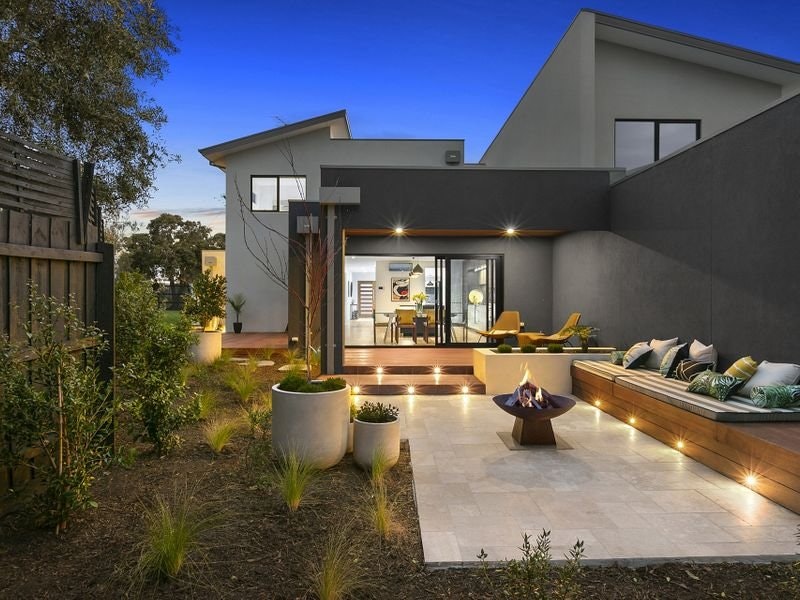 25A Gleneagles Avenue, Mornington, VIC