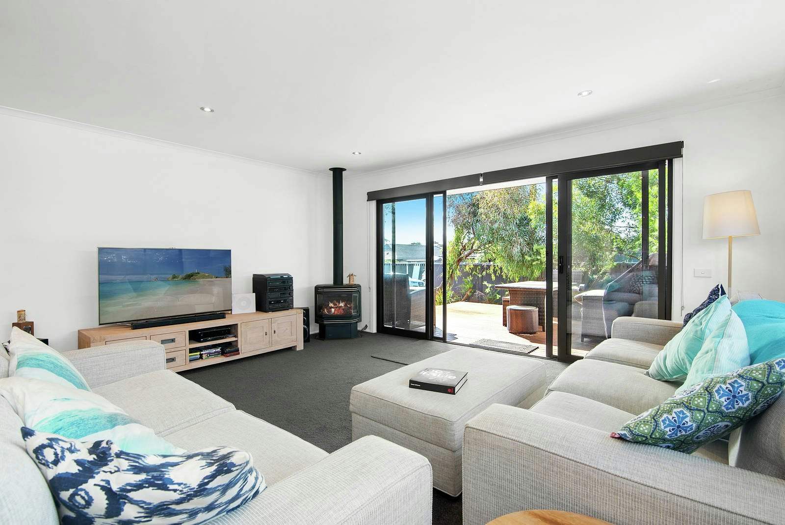 9 Swansea Grove, Mornington, VIC