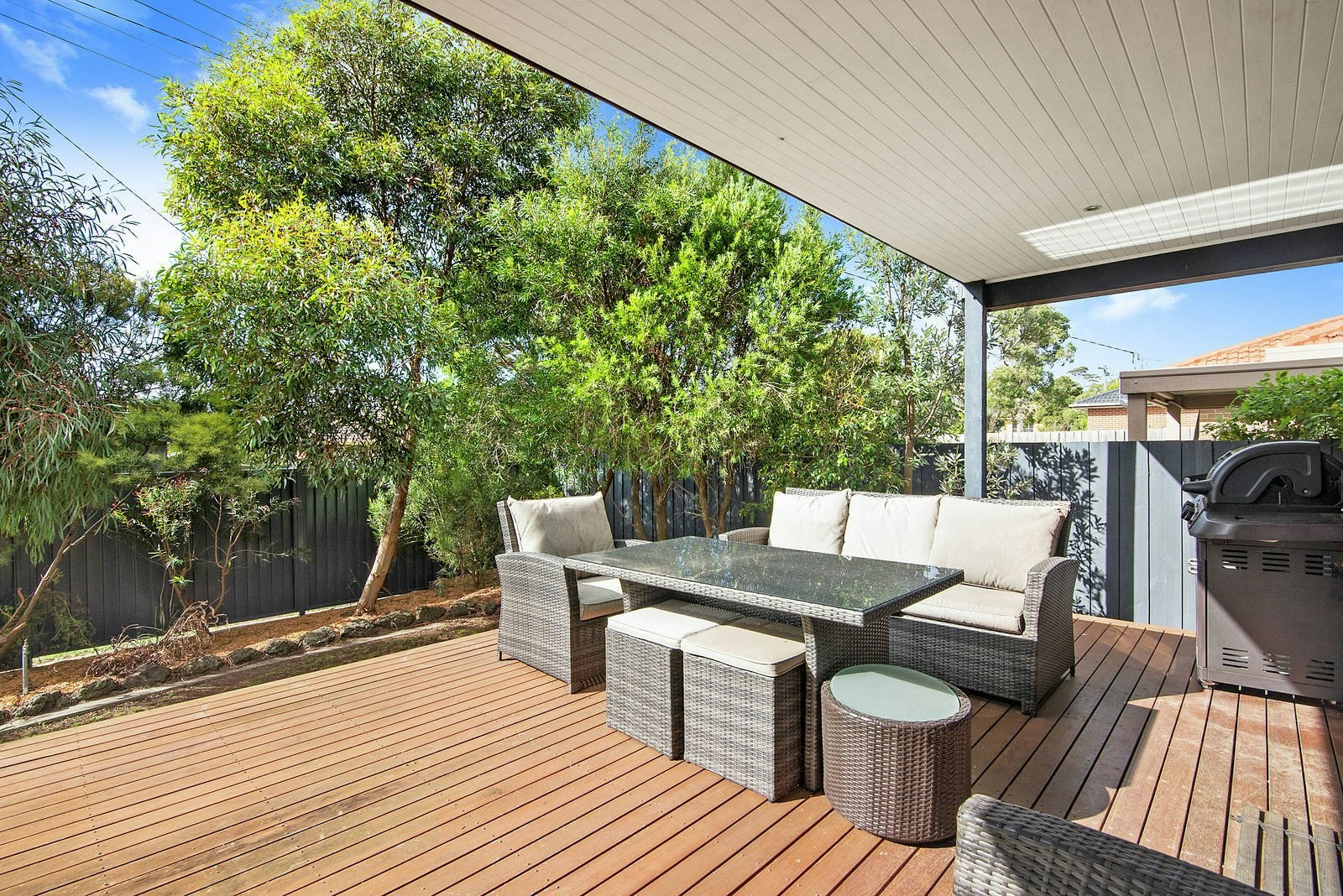 9 Swansea Grove, Mornington, VIC