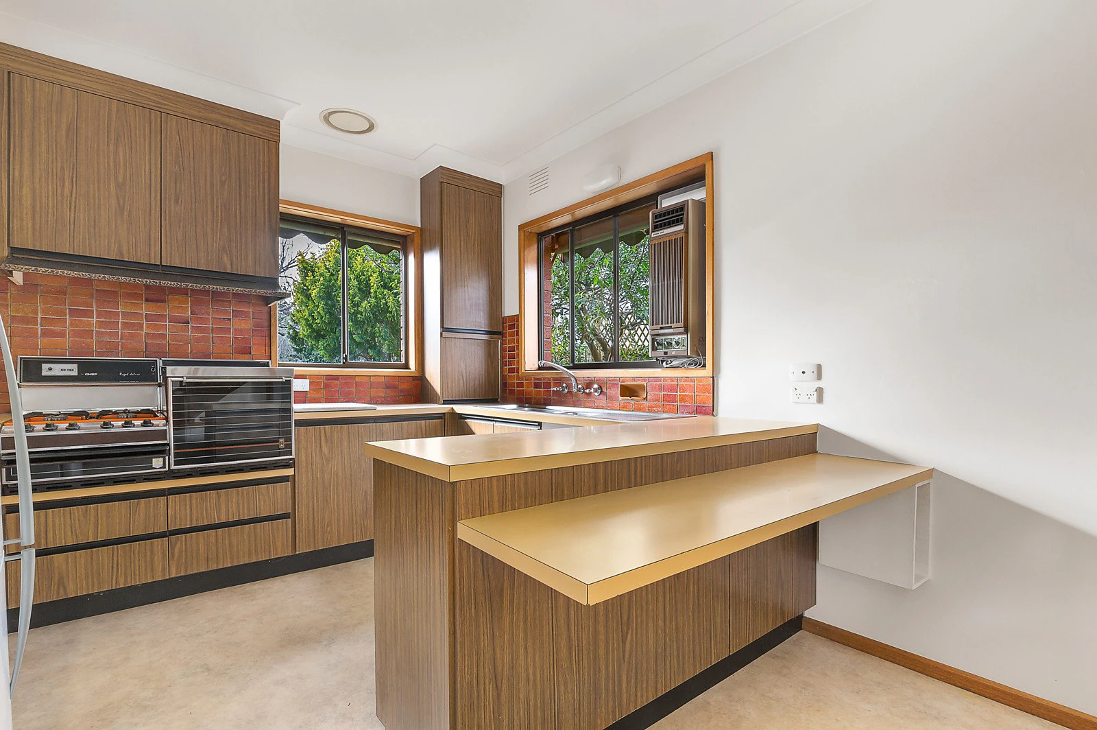 28 Seaview Crescent, Black Rock, VIC