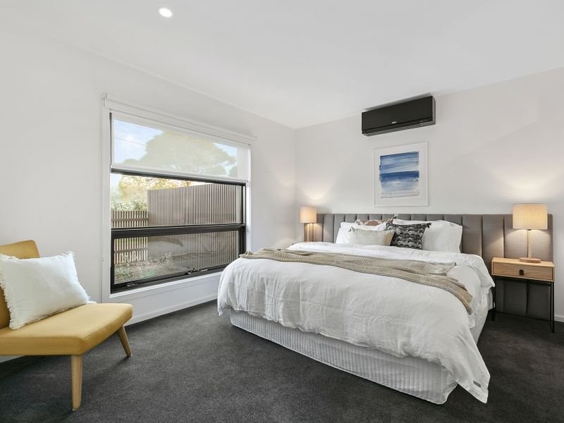 25A Gleneagles Avenue, Mornington, VIC