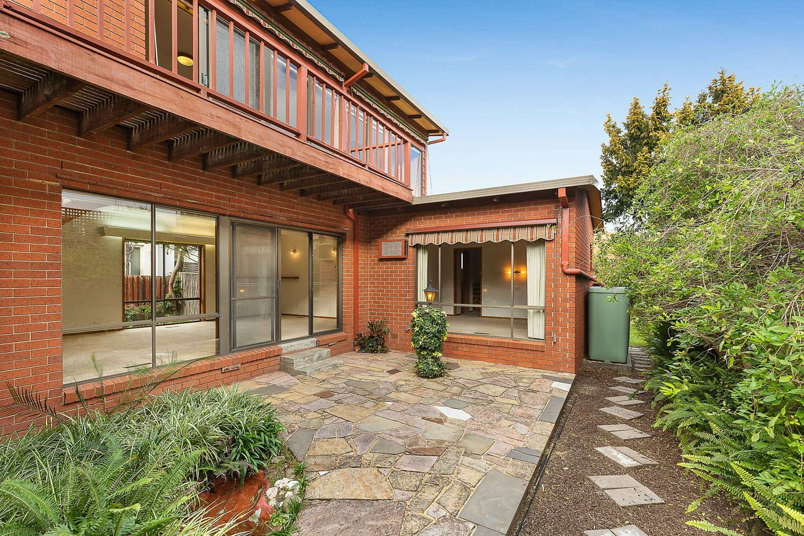 28 Seaview Crescent, Black Rock, VIC